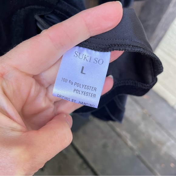 SukiSo Short Ruffle Black Velvet Wrap Dress Sz L - Picture 4 of 15